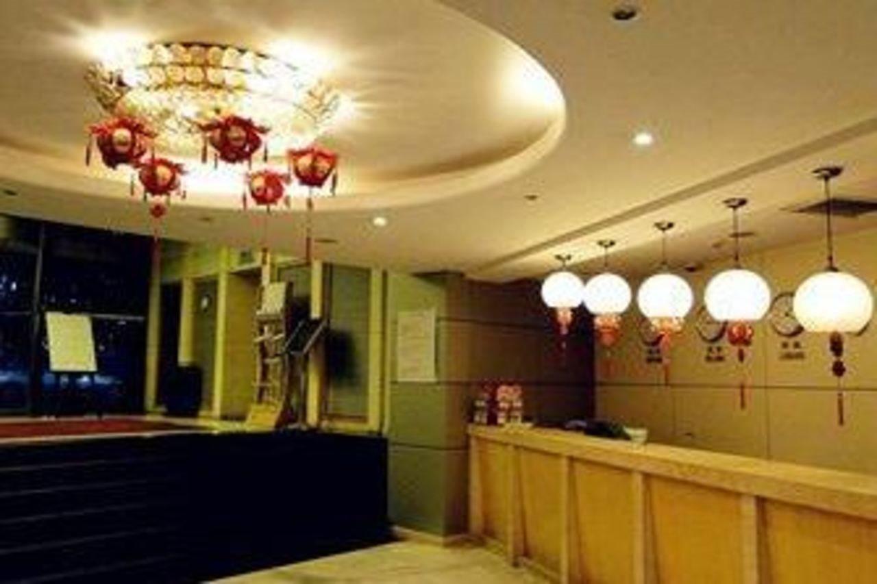 Lakeside Holiday Inn Shanghai Exterior foto